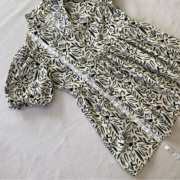 Elizabeth James Daphne Scribble Dress Puff Sleeves Pockets - Picture 11 of 15